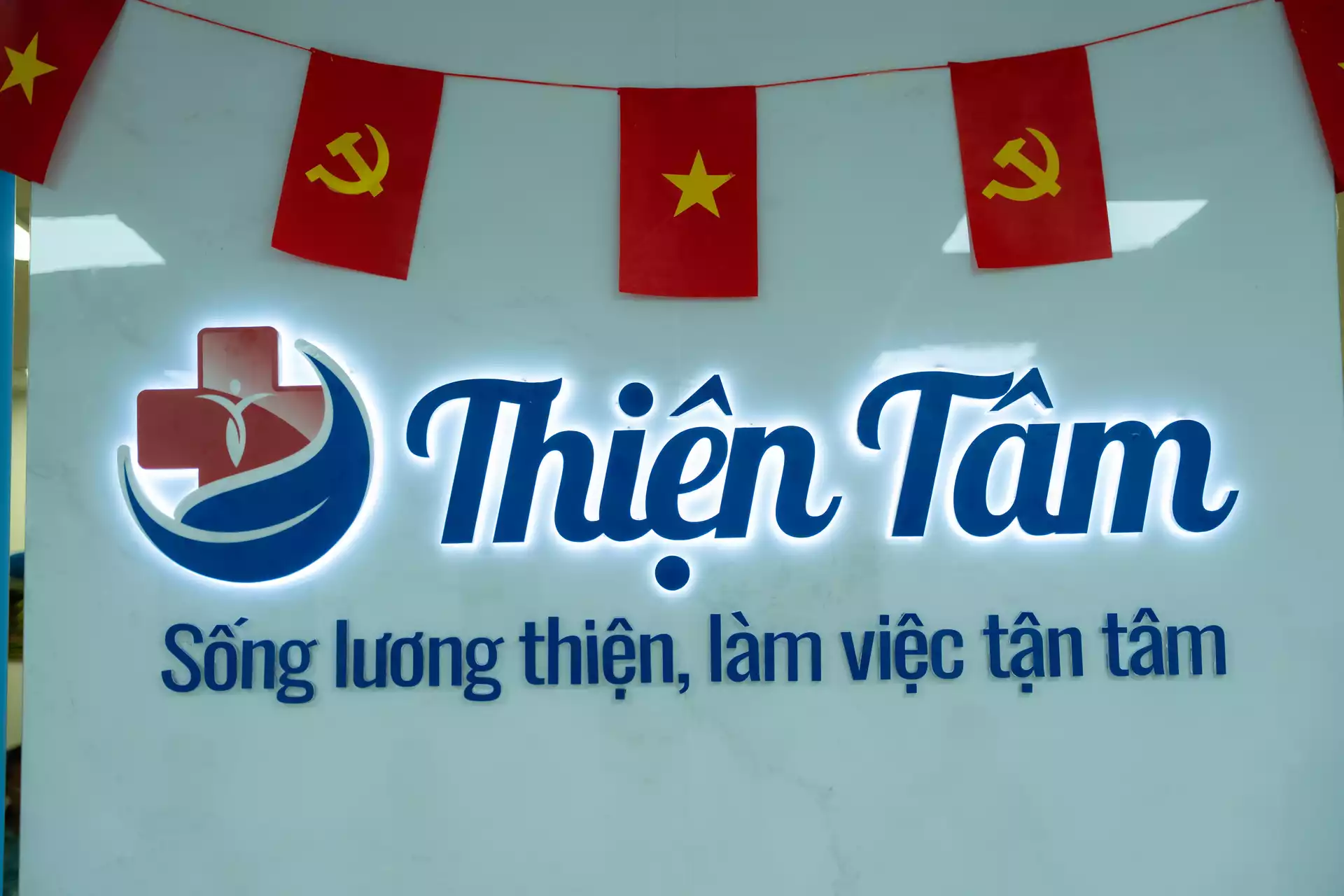 Tầm soát Ung thư Việt Nam reception brand wall